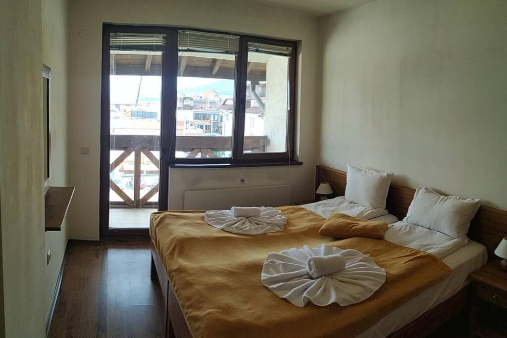 Large Gondola Apartment - Center, Neon Bansko Zewnętrze zdjęcie