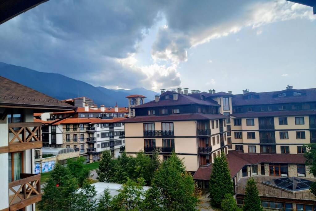 Large Gondola Apartment - Center, Neon Bansko Zewnętrze zdjęcie