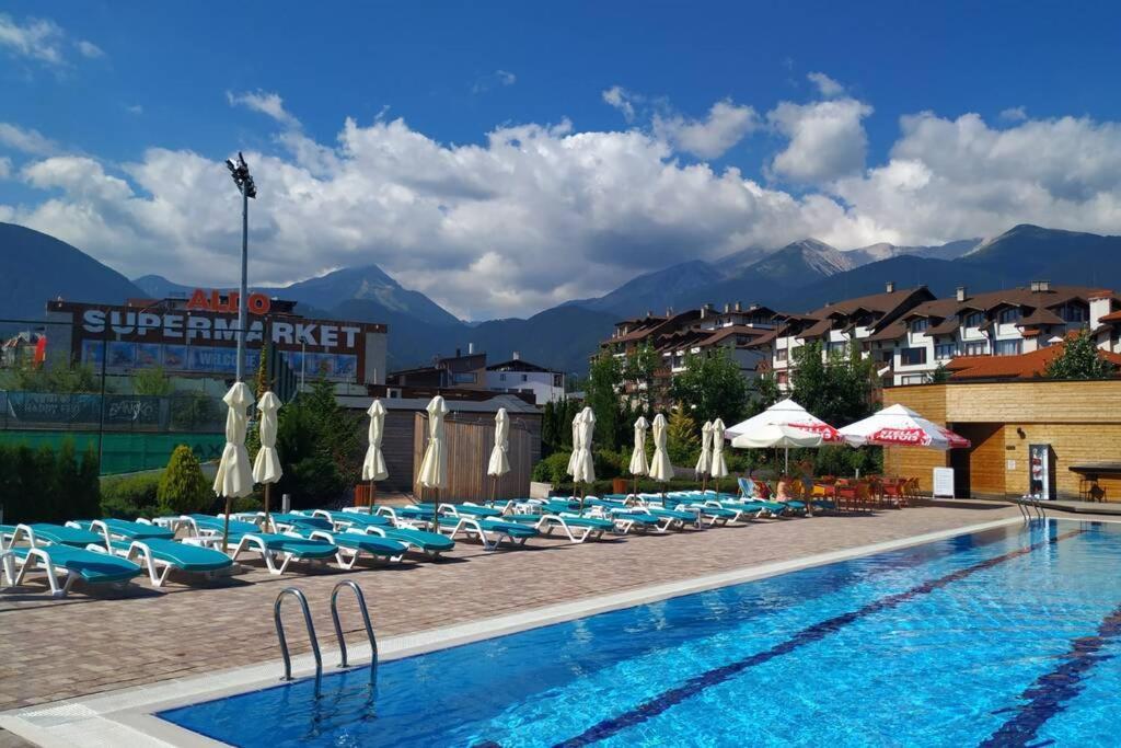 Large Gondola Apartment - Center, Neon Bansko Zewnętrze zdjęcie